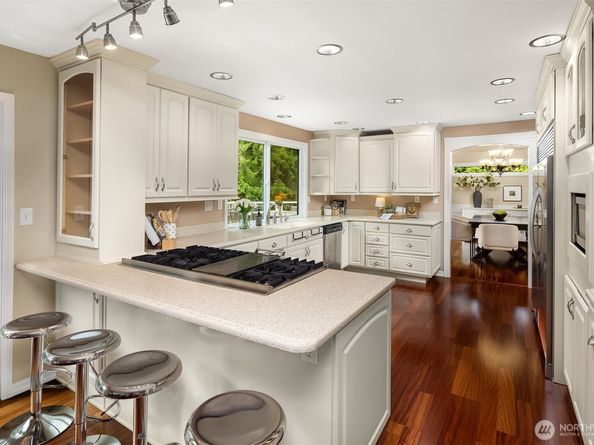 19239 184th Place NE, Woodinville WA 98077