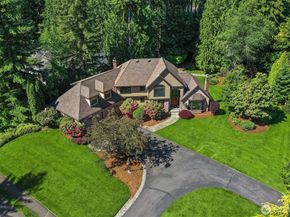19239 184th Place NE, Woodinville WA 98077