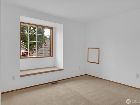 5401 Mill Pond Drive SE, Auburn WA 98092