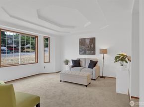 5401 Mill Pond Drive SE, Auburn WA 98092