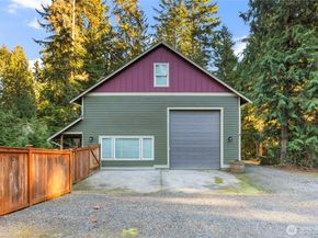 35825 4th Place SW, Federal Way WA 98023