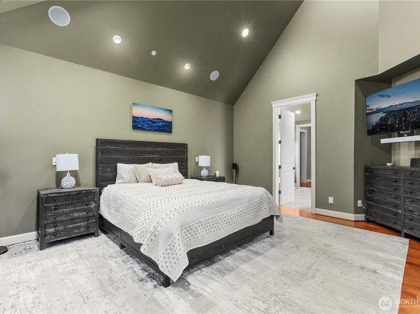 35825 4th Place SW, Federal Way WA 98023