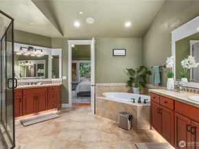 35825 4th Place SW, Federal Way WA 98023
