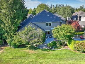 24611 SE 2nd Place, Sammamish WA 98074