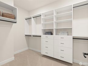 541 SW 366th Street 1, Federal Way WA 98023