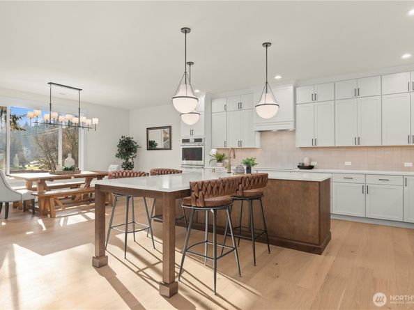 541 SW 366th Street 1, Federal Way WA 98023