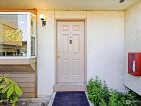 12828 SE 41st Lane C103, Bellevue WA 98006
