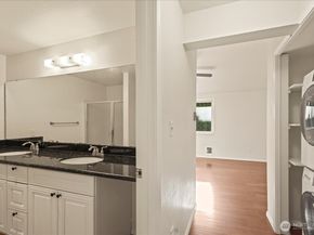12828 SE 41st Lane C103, Bellevue WA 98006