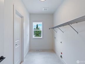 12019 44th Avenue S, Tukwila WA 98168