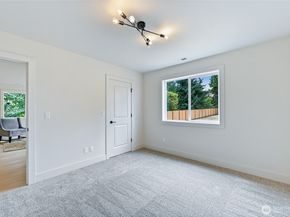 12019 44th Avenue S, Tukwila WA 98168