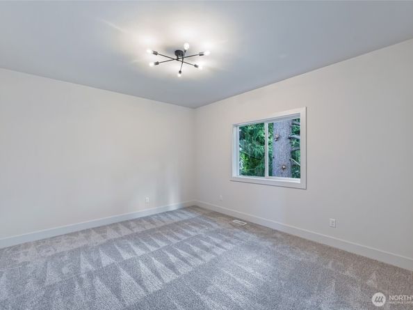12019 44th Avenue S, Tukwila WA 98168