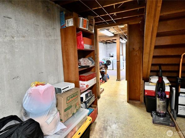 9417 38th Avenue S, Seattle WA 98118