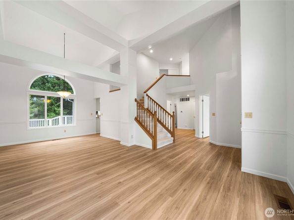 12759 Plateau Cir NW, Silverdale WA 98383