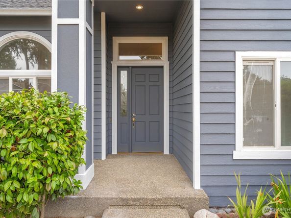 12759 Plateau Cir NW, Silverdale WA 98383