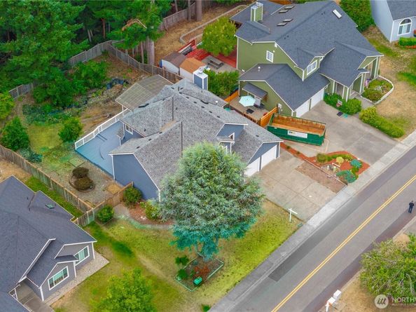 12759 Plateau Cir NW, Silverdale WA 98383