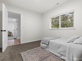 280 Flower Meadows Street, Port Orchard WA 98366