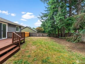 280 Flower Meadows Street, Port Orchard WA 98366