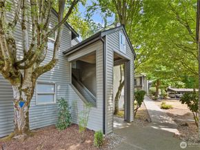 9805 Avondale Road NE L238, Redmond WA 98052