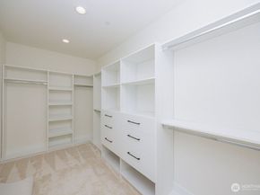 14737 56th Avenue S, Tukwila WA 98168