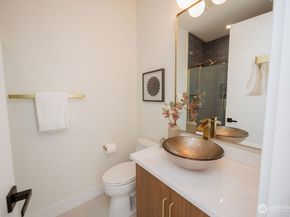 14737 56th Avenue S, Tukwila WA 98168
