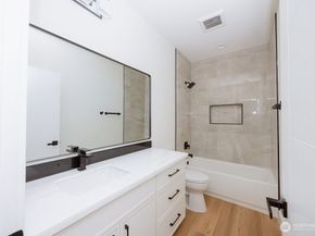 14737 56th Avenue S, Tukwila WA 98168