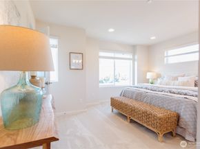 3620 W Mukilteo Boulevard F, Everett WA 98203