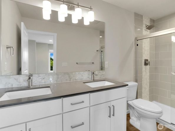 3620 W Mukilteo Boulevard F, Everett WA 98203