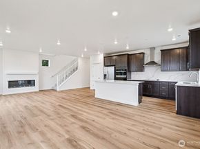 10304 6th Place SE SW 13, Lake Stevens WA 98258