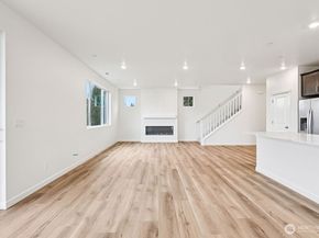 10304 6th Place SE SW 13, Lake Stevens WA 98258