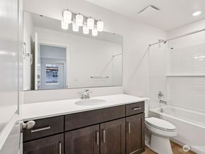 10304 6th Place SE SW 13, Lake Stevens WA 98258