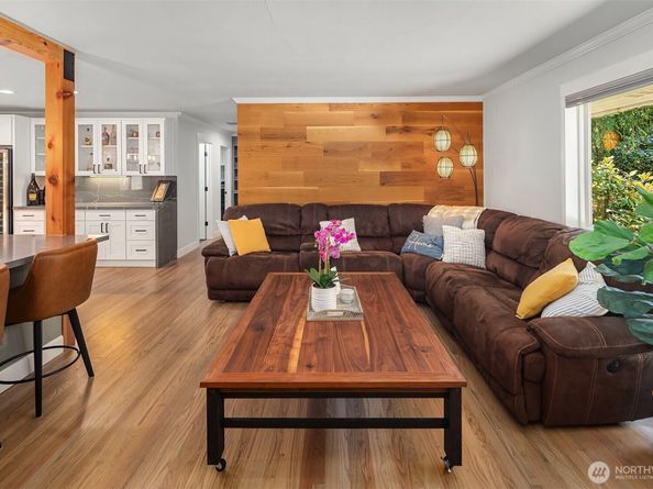 7245 NE 170th Street, Kenmore WA 98028