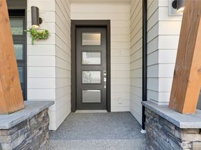 19225 Damson Road C2, Lynnwood WA 98036