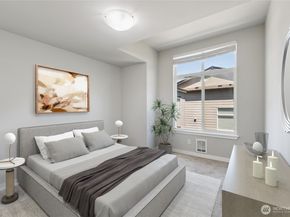 19225 Damson Road C2, Lynnwood WA 98036