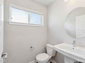 19225 Damson Road C2, Lynnwood WA 98036