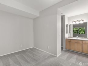 3926 243rd Place SE H201, Bothell WA 98021