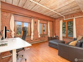 1507 Western Avenue R203, Seattle WA 98101