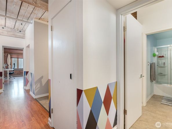 1507 Western Avenue R203, Seattle WA 98101