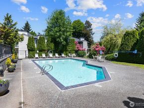15415 35th Avenue W B102, Lynnwood WA 98087