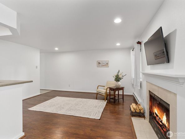 15415 35th Avenue W B102, Lynnwood WA 98087