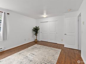 15415 35th Avenue W B102, Lynnwood WA 98087