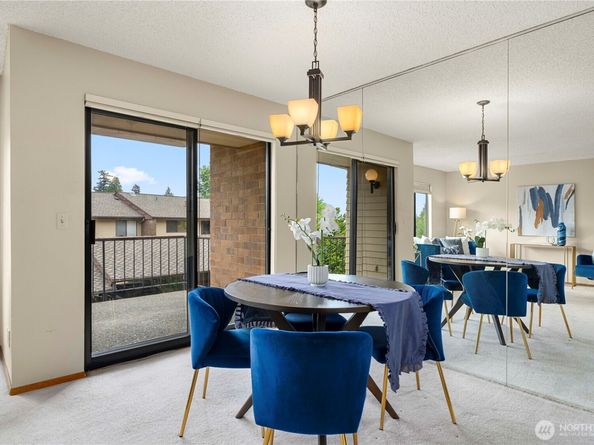 10637 Glen Acres Drive S 10637, Seattle WA 98168