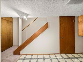 10637 Glen Acres Drive S 10637, Seattle WA 98168