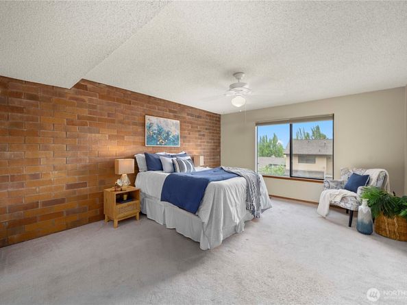 10637 Glen Acres Drive S 10637, Seattle WA 98168