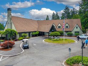 10637 Glen Acres Drive S 10637, Seattle WA 98168