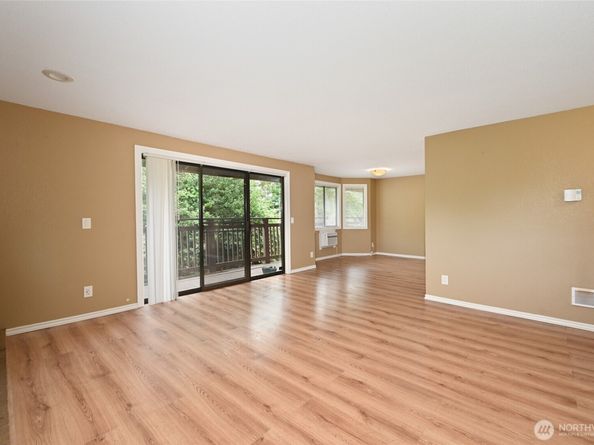 19828 Military Road S 3, SeaTac WA 98188