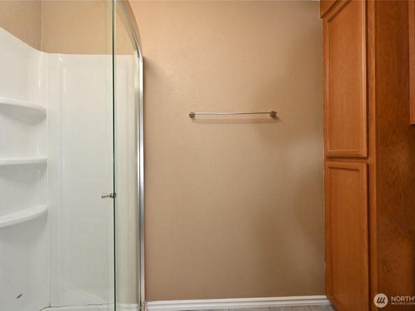 19828 Military Road S 3, SeaTac WA 98188