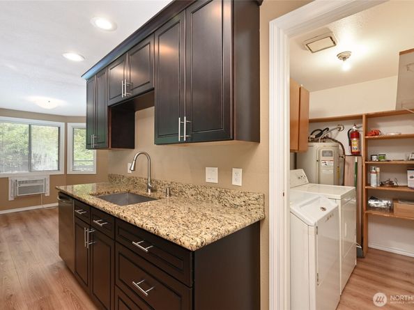 19828 Military Road S 3, SeaTac WA 98188
