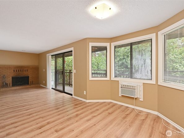 19828 Military Road S 3, SeaTac WA 98188