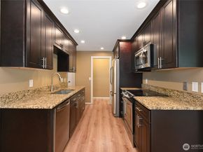 19828 Military Road S 3, SeaTac WA 98188
