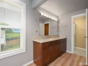 19828 Military Road S 3, SeaTac WA 98188